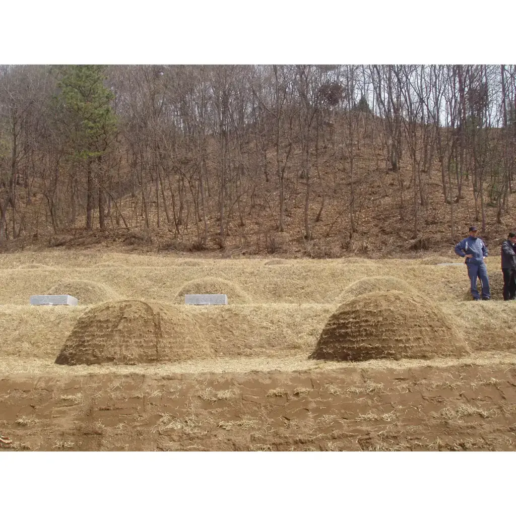 김해허공 선영 사초공사