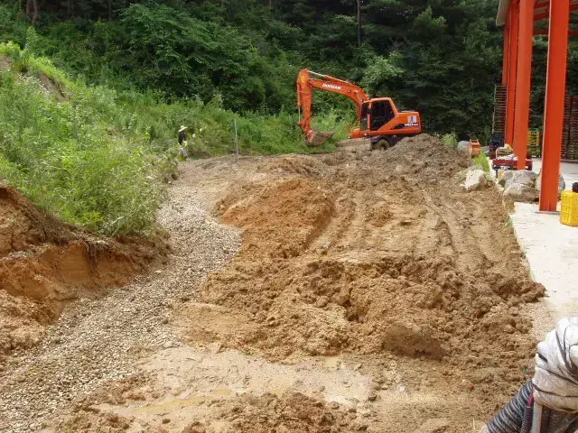 녹정원 주변 부대공사