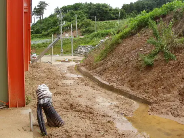 녹정원 주변 부대공사